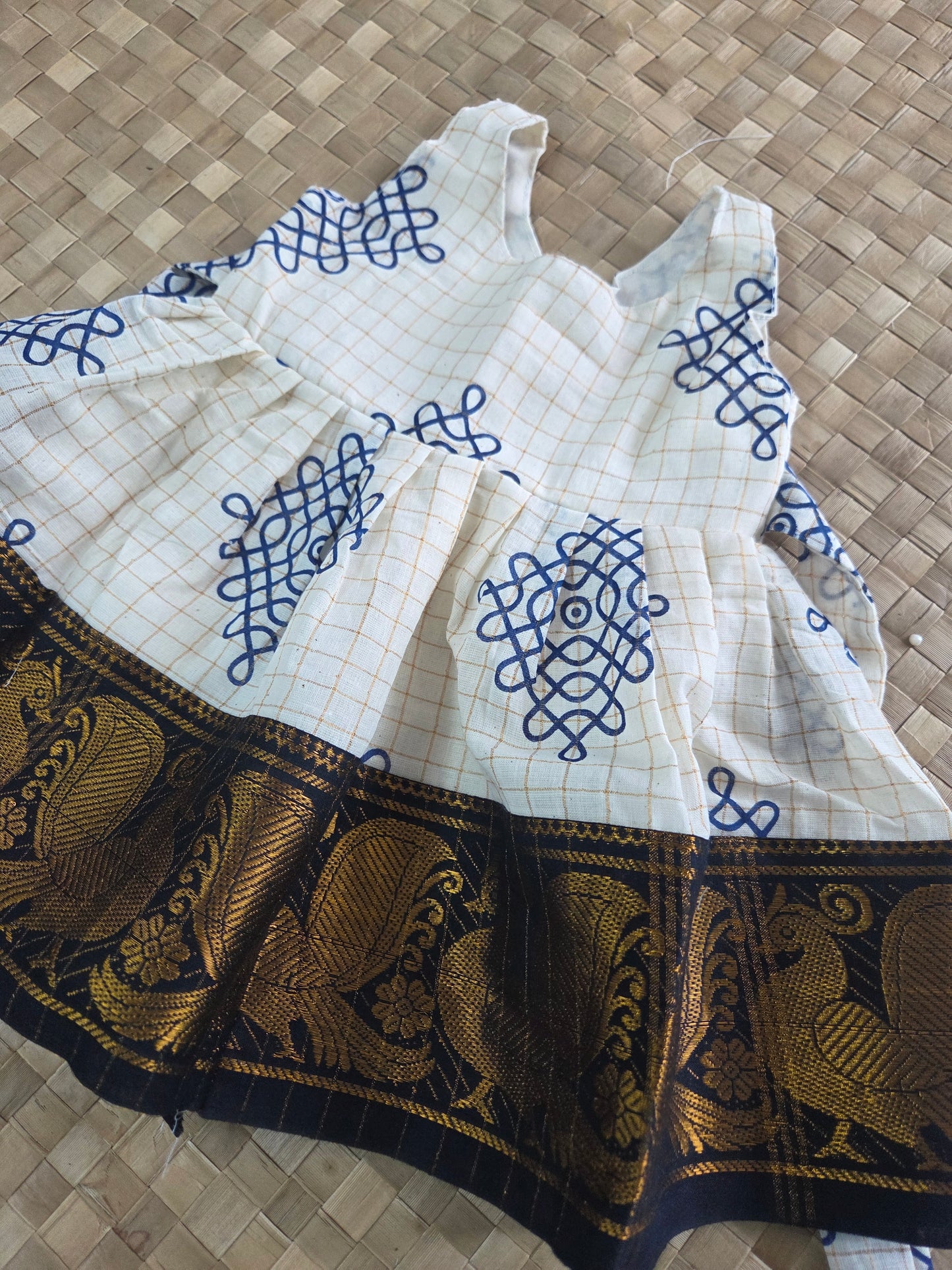 Aadai Fusion Girls Collection ( New Born - 6 Month )